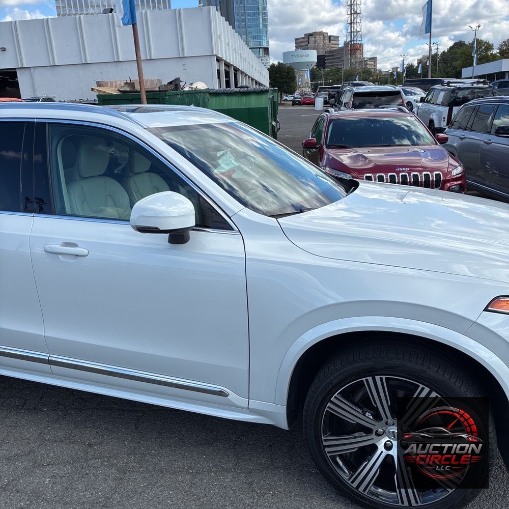 2023 Volvo XC90 B6 - Ultimate