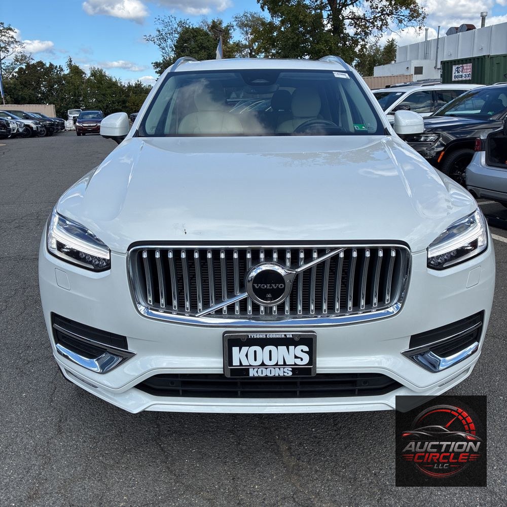 2023 Volvo XC90 B6 - Ultimate