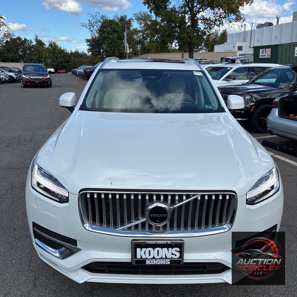 2023 Volvo XC90 B6 - Ultimate