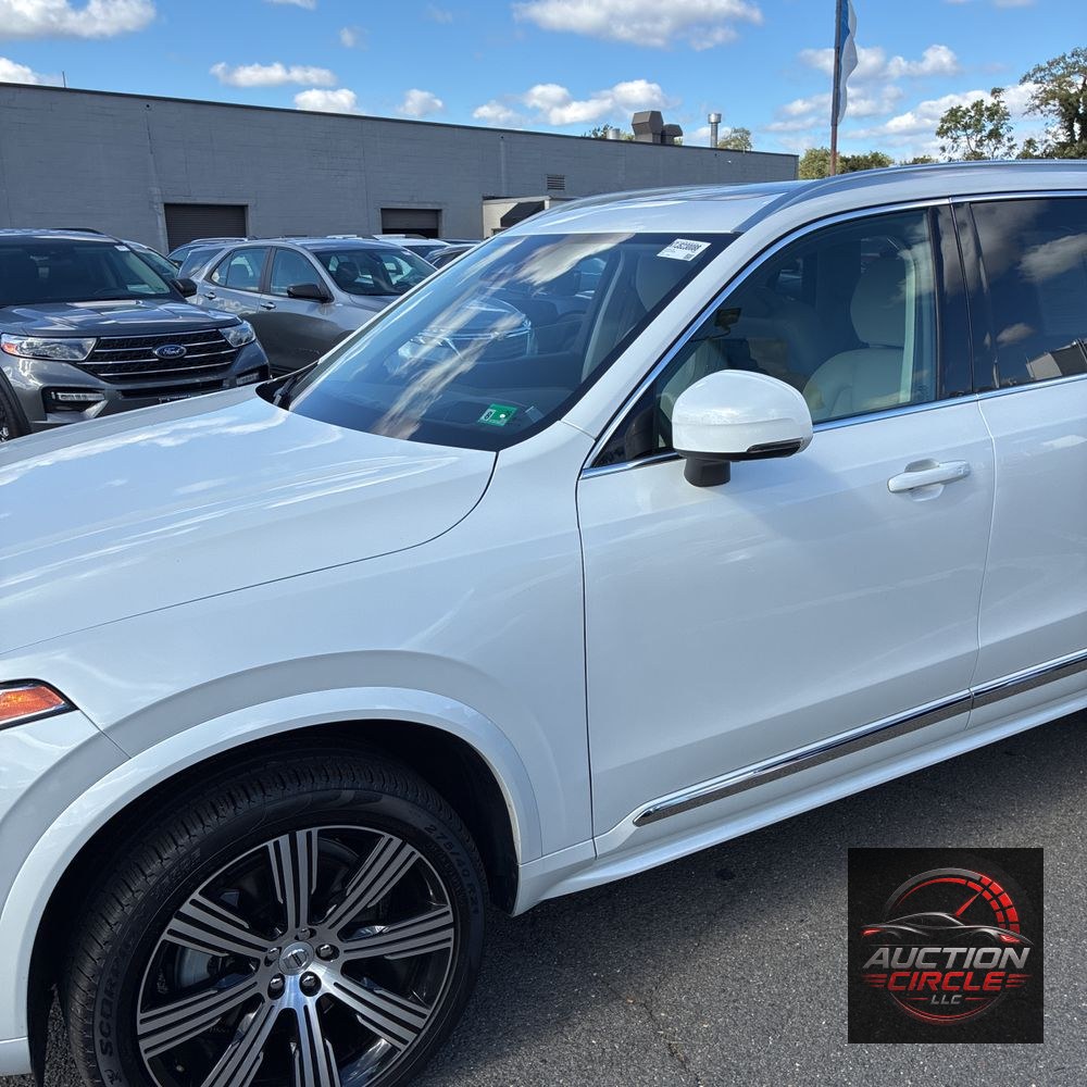 2023 Volvo XC90 B6 - Ultimate