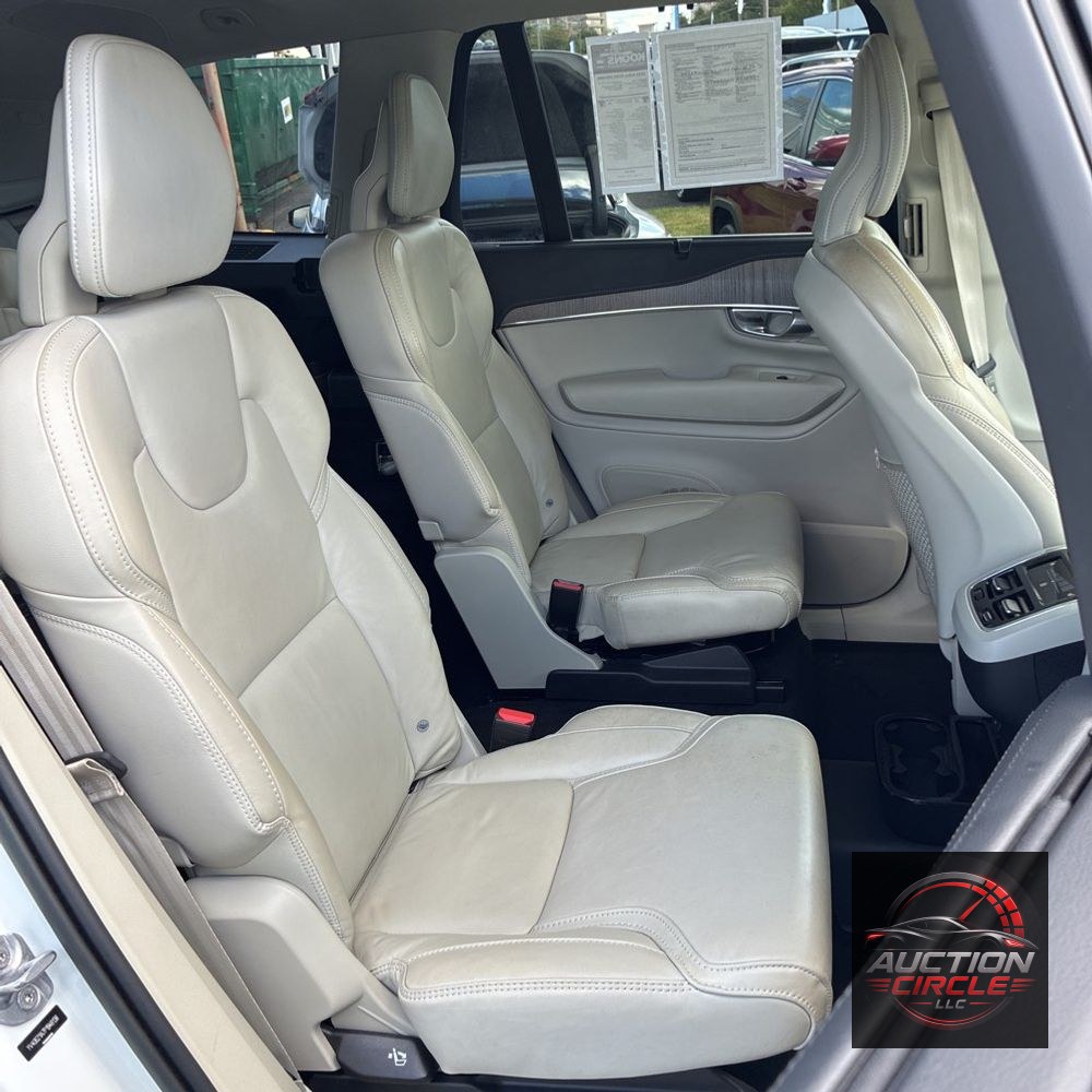 2023 Volvo XC90 B6 - Ultimate