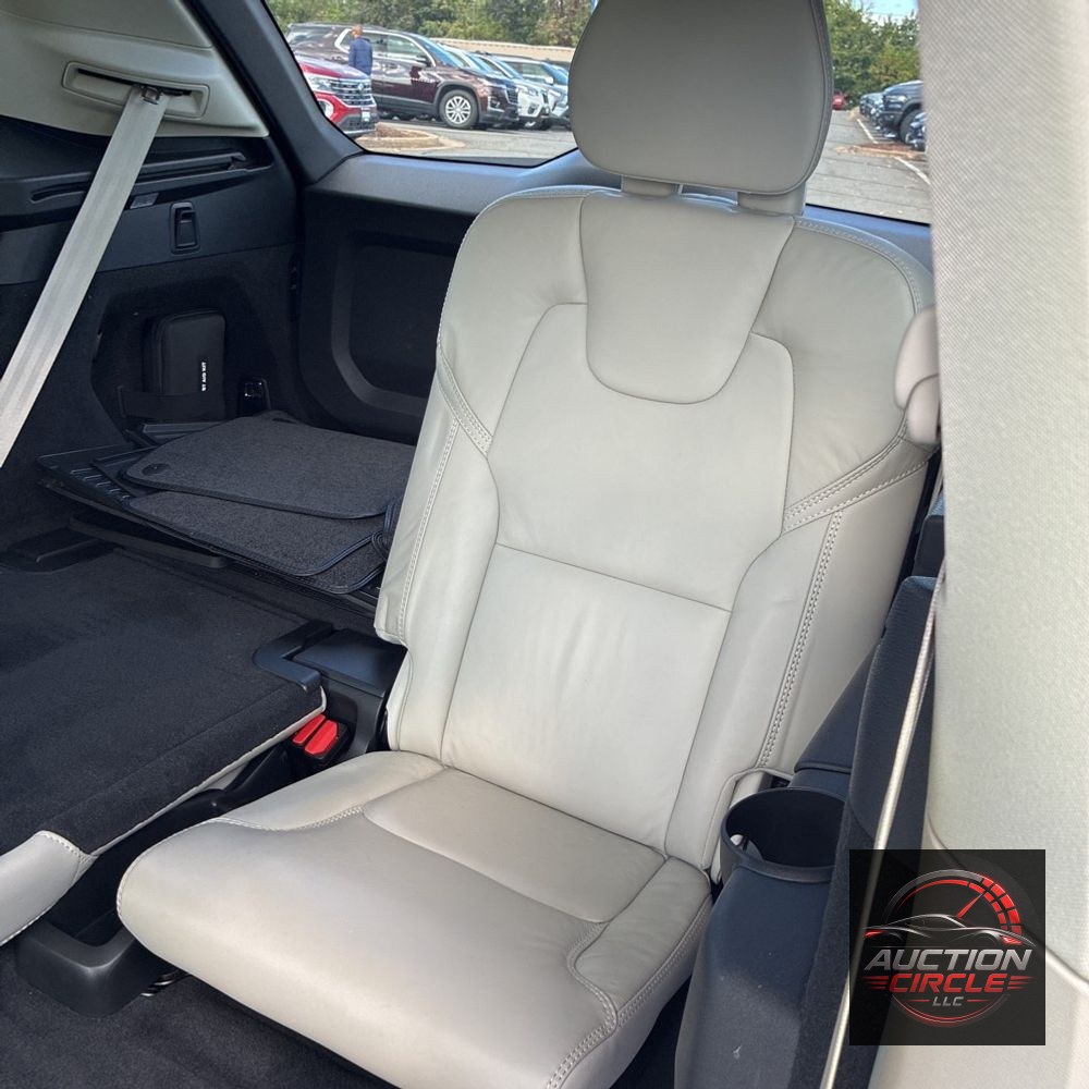 2023 Volvo XC90 B6 - Ultimate