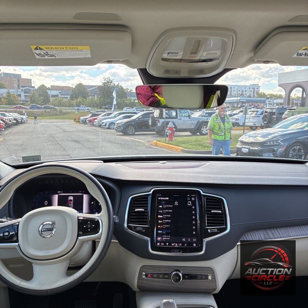 2023 Volvo XC90 B6 - Ultimate