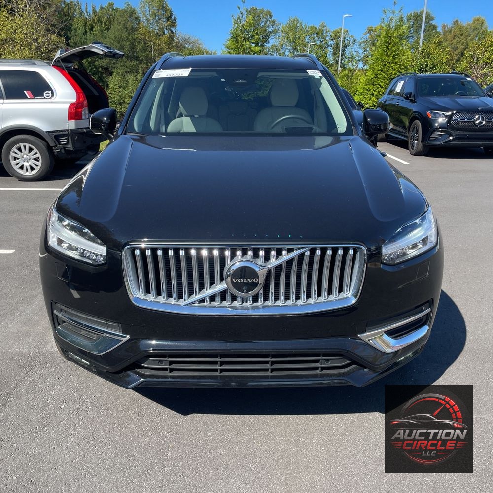 2025 Volvo XC90 B6 - Ultra