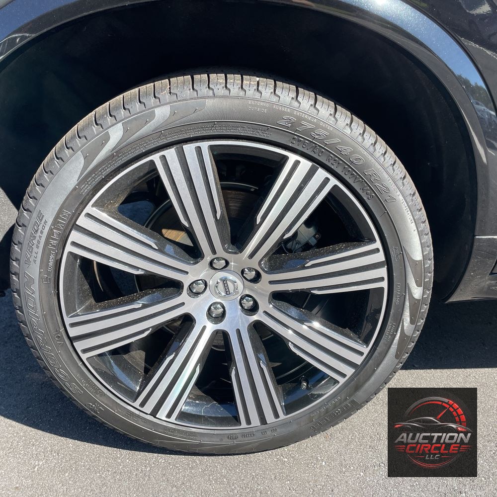 2025 Volvo XC90 B6 - Ultra
