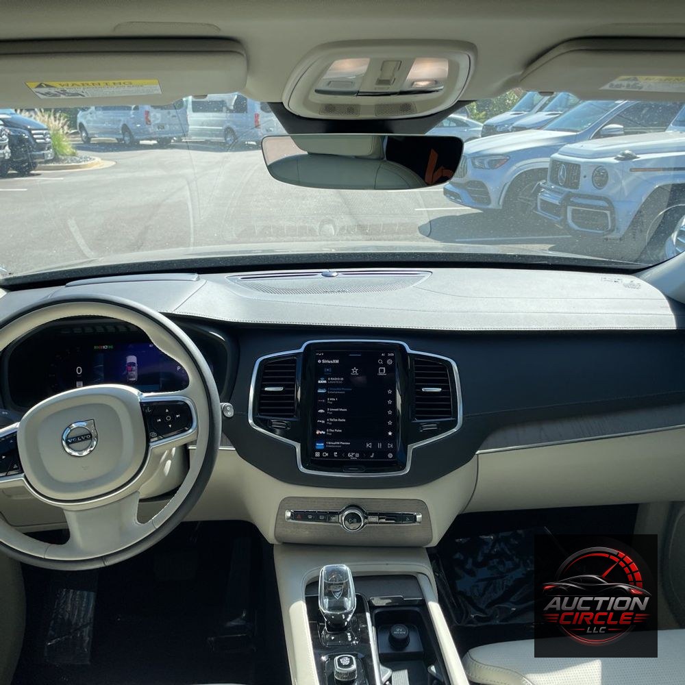 2025 Volvo XC90 B6 - Ultra