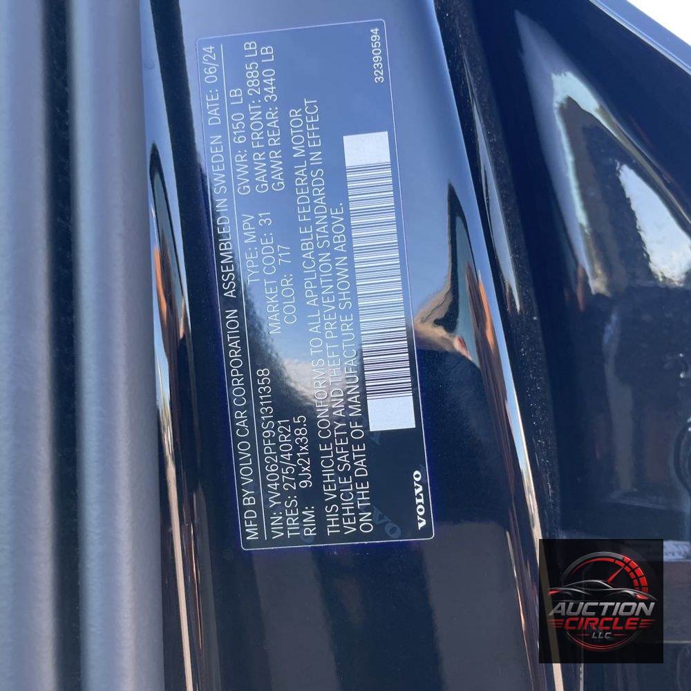 2025 Volvo XC90 B6 - Ultra