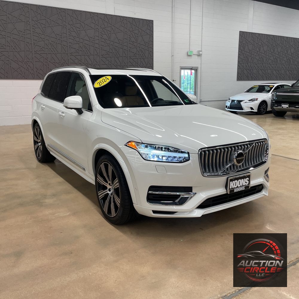 2024 Volvo XC90 T8 - Ultimate PHEV