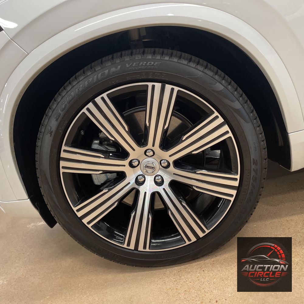 2024 Volvo XC90 T8 - Ultimate PHEV