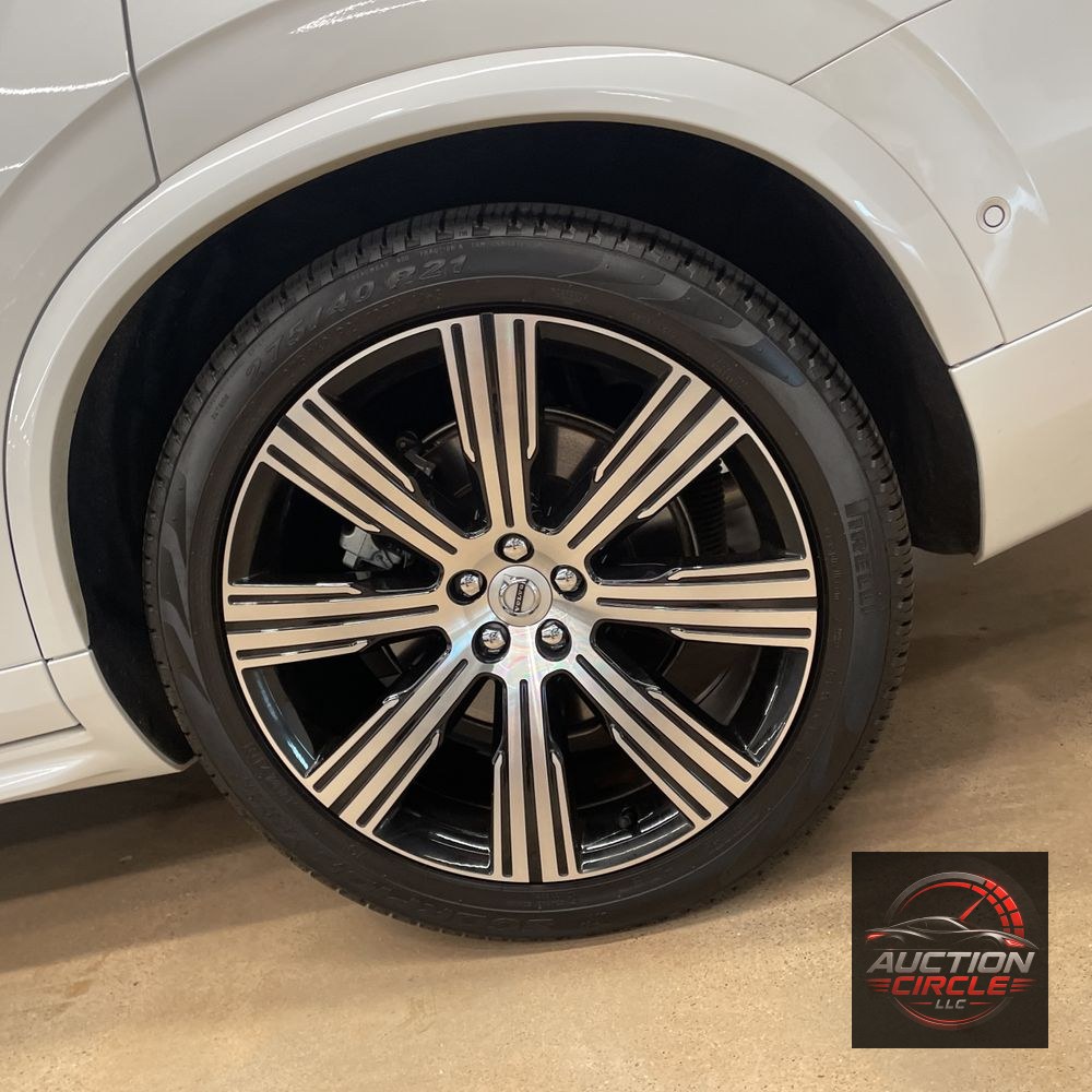 2024 Volvo XC90 T8 - Ultimate PHEV