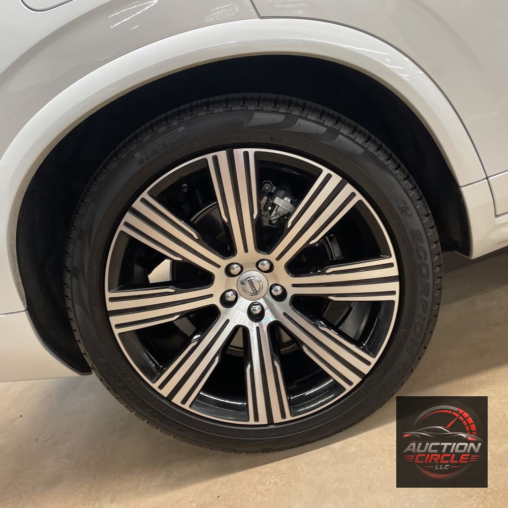 2024 Volvo XC90 T8 - Ultimate PHEV