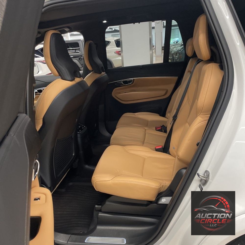 2024 Volvo XC90 T8 - Ultimate PHEV