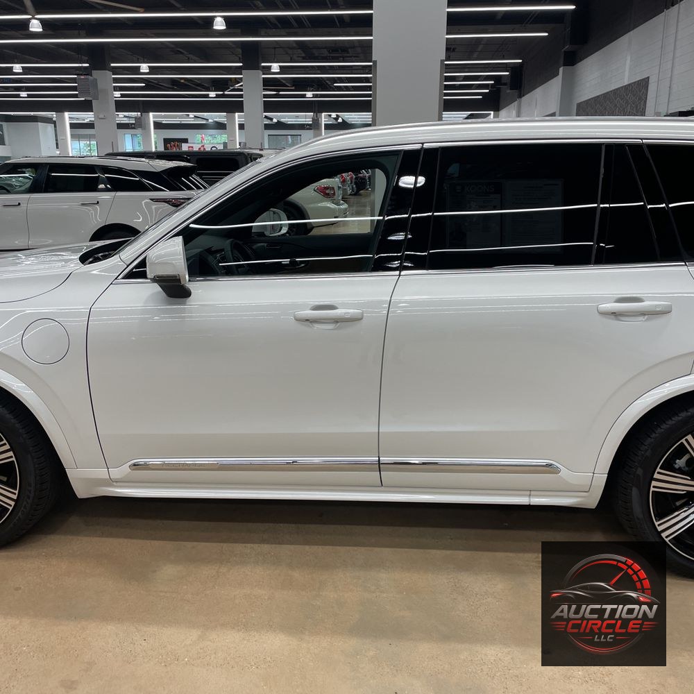 2024 Volvo XC90 T8 - Ultimate PHEV