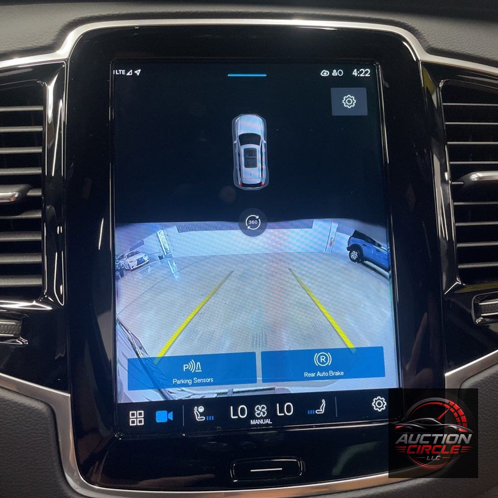 2024 Volvo XC90 T8 - Ultimate PHEV