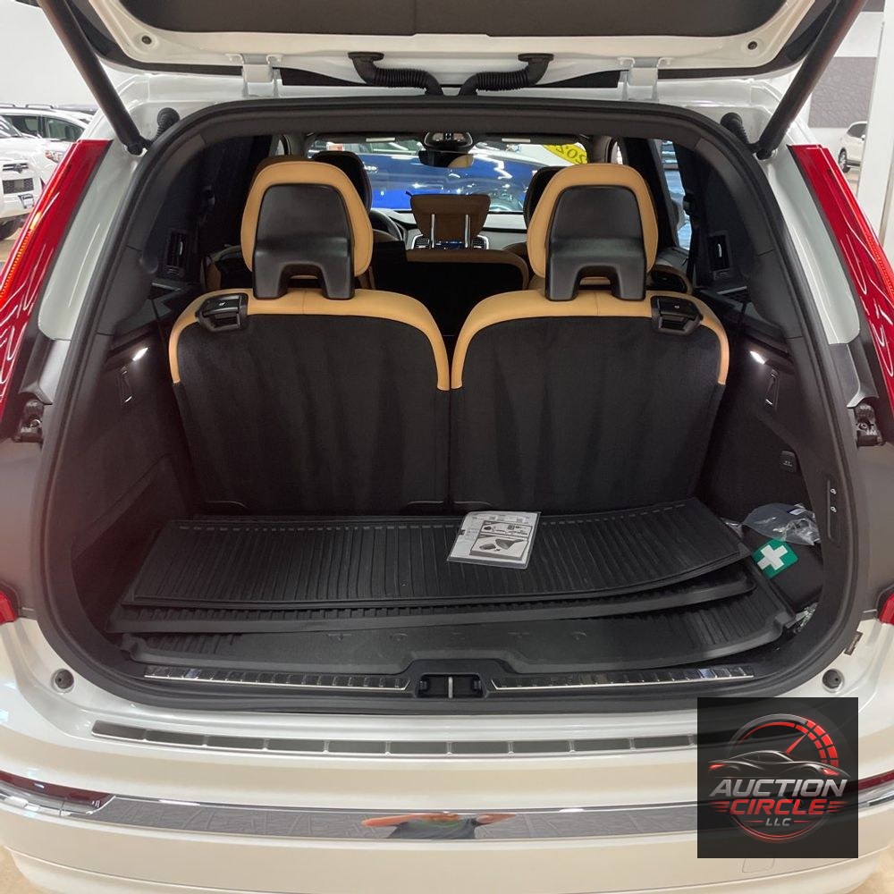 2024 Volvo XC90 T8 - Ultimate PHEV