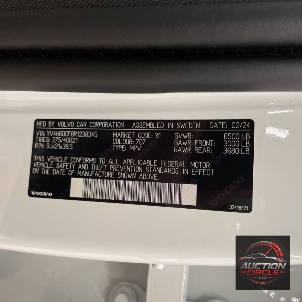 2024 Volvo XC90 T8 - Ultimate PHEV