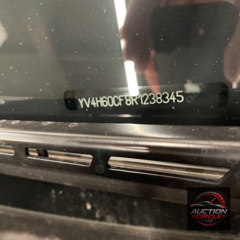 2024 Volvo XC90 T8 - Ultimate PHEV