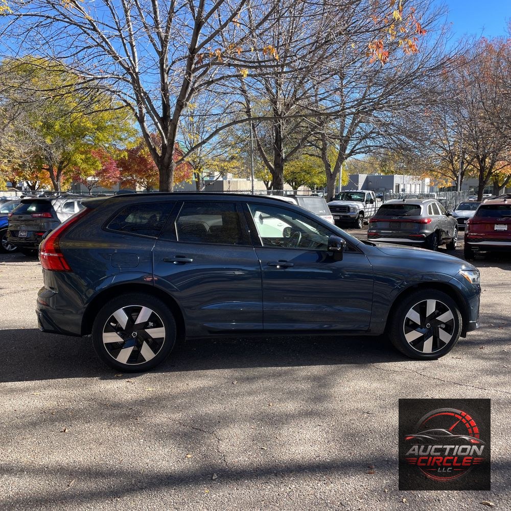 2024 Volvo XC60 T8 - Ultimate PHEV