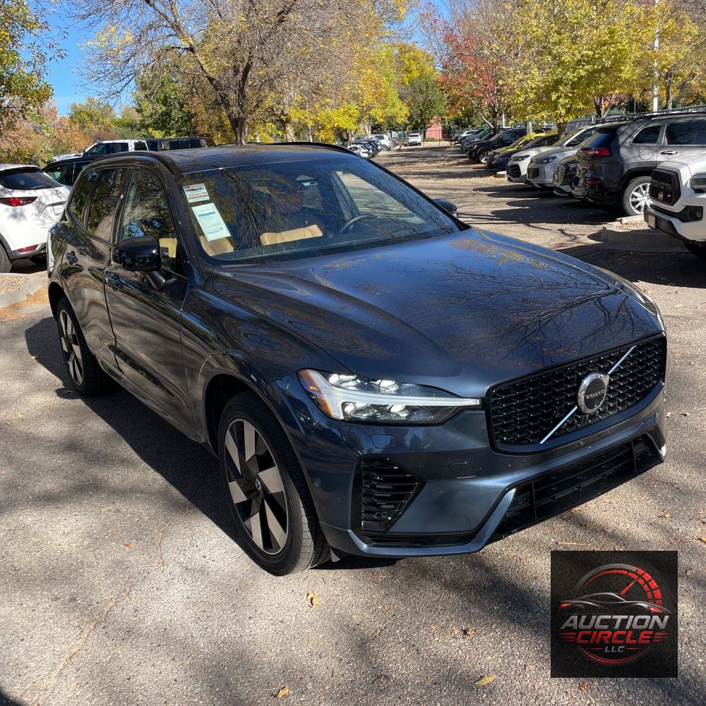 2024 Volvo XC60 T8 - Ultimate PHEV