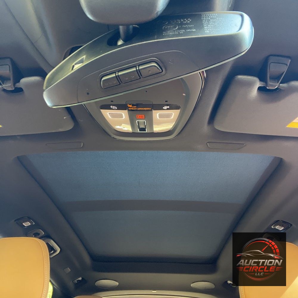 2024 Volvo XC60 T8 - Ultimate PHEV