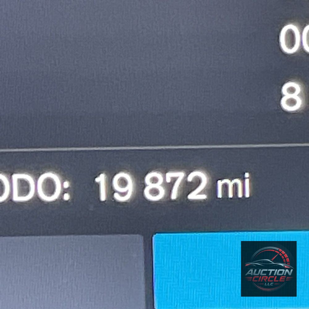 2024 Volvo XC60 T8 - Ultimate PHEV