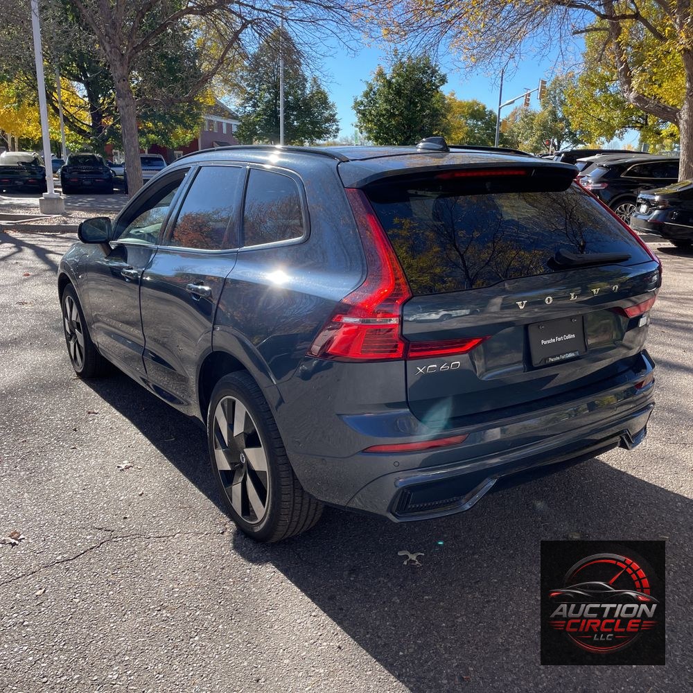2024 Volvo XC60 T8 - Ultimate PHEV