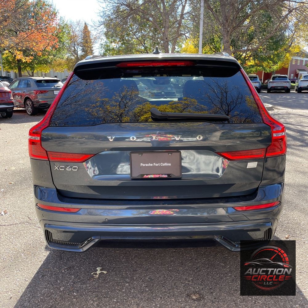 2024 Volvo XC60 T8 - Ultimate PHEV