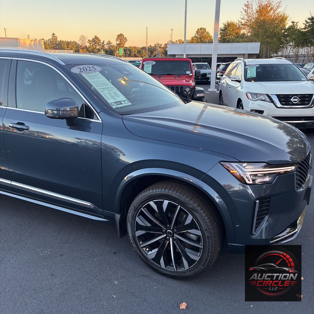 2025 Volvo XC90 T8 - Ultra PHEV