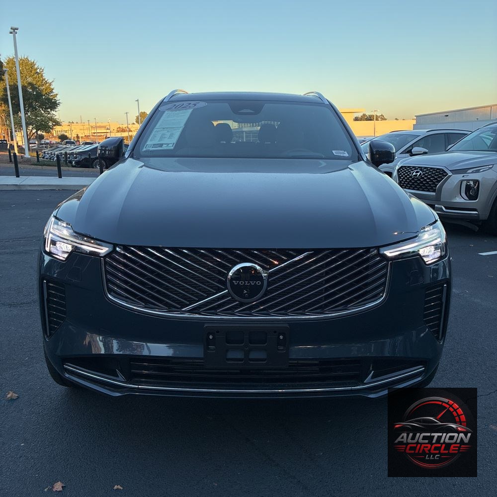 2025 Volvo XC90 T8 - Ultra PHEV