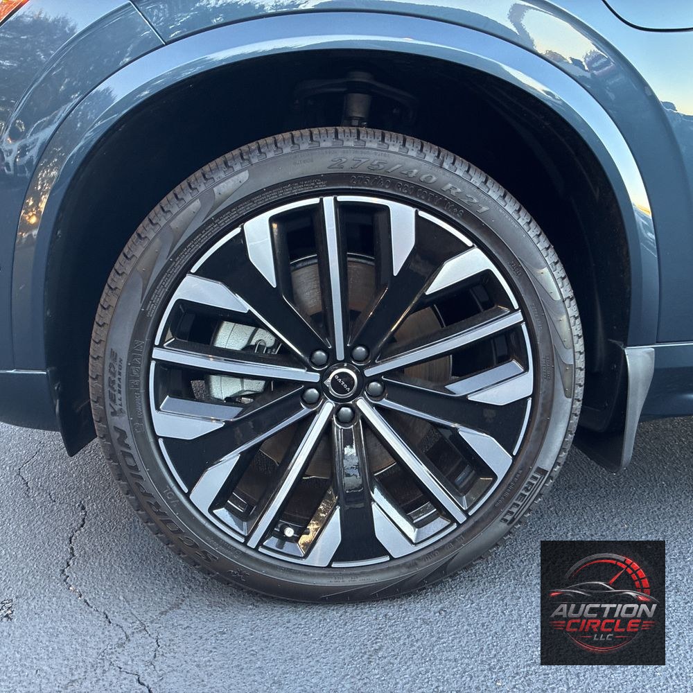 2025 Volvo XC90 T8 - Ultra PHEV