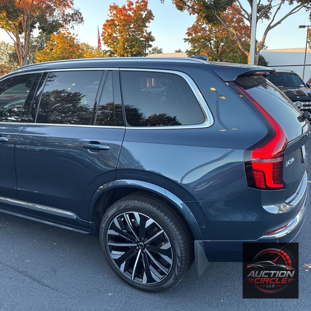 2025 Volvo XC90 T8 - Ultra PHEV