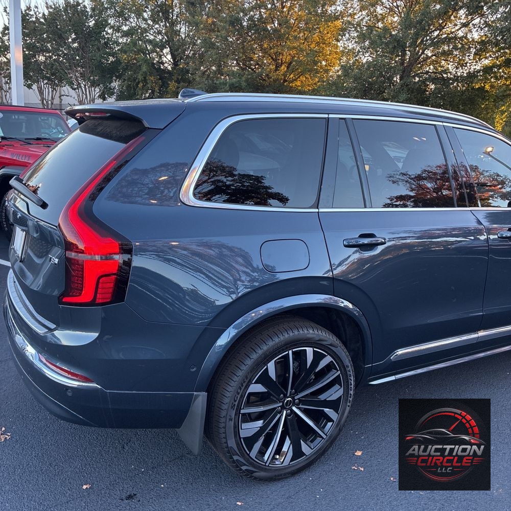 2025 Volvo XC90 T8 - Ultra PHEV