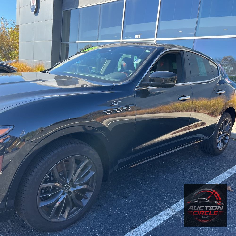 2024 Maserati Levante GT Ultima