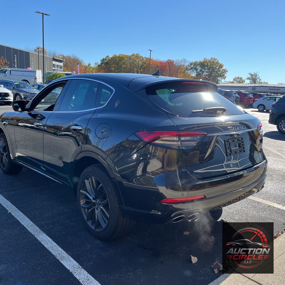 2024 Maserati Levante GT Ultima